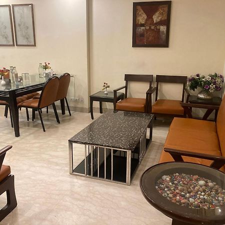 Hermitage By The Cosy Hotels Near Lotus Temple New Delhi Bagian luar foto
