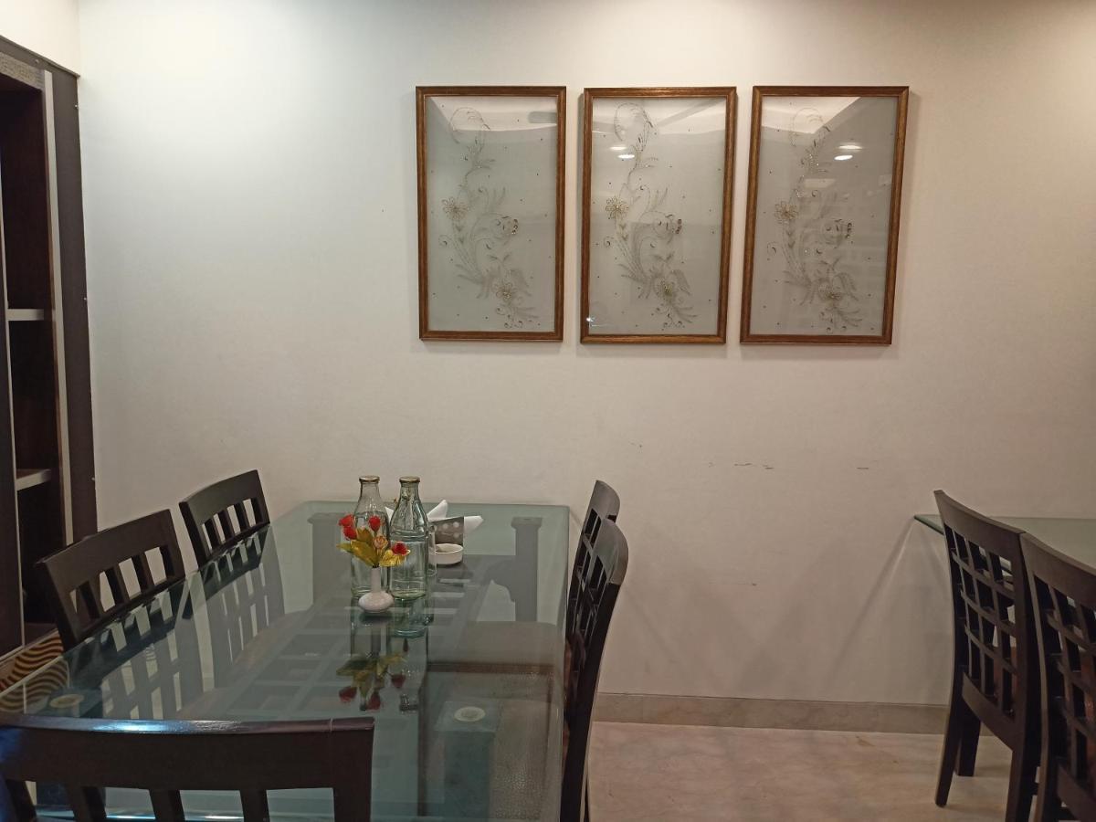 Hermitage By The Cosy Hotels Near Lotus Temple New Delhi Bagian luar foto