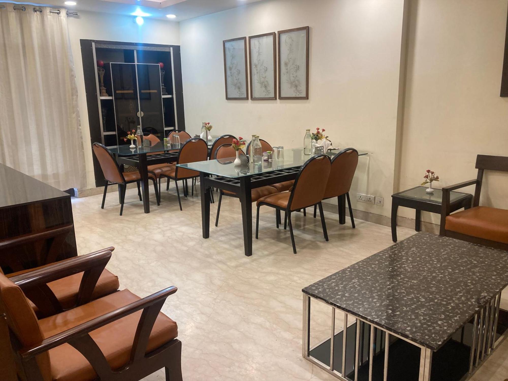 Hermitage By The Cosy Hotels Near Lotus Temple New Delhi Bagian luar foto