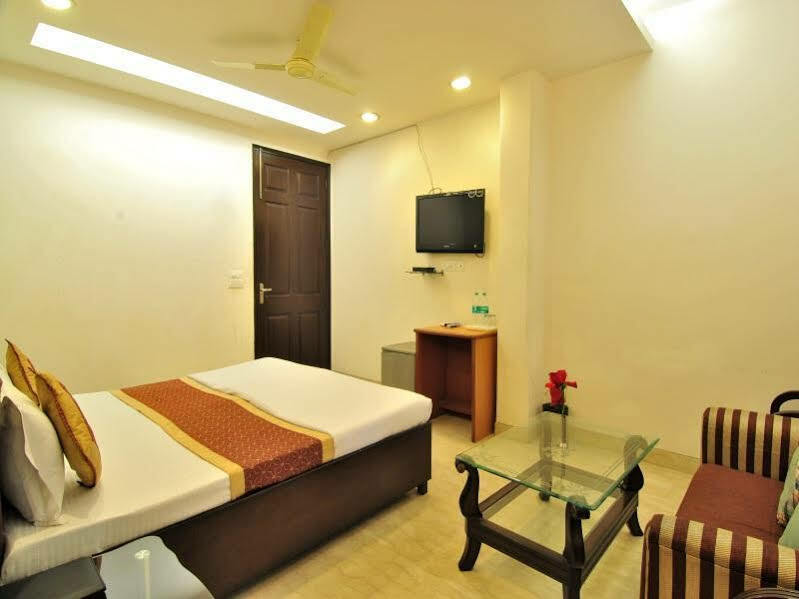 Hermitage By The Cosy Hotels Near Lotus Temple New Delhi Bagian luar foto