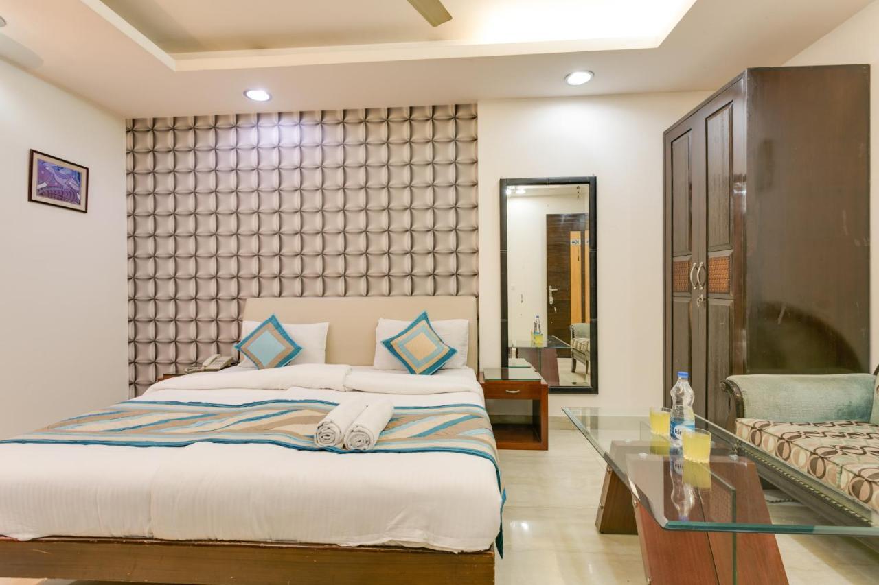 Hermitage By The Cosy Hotels Near Lotus Temple New Delhi Bagian luar foto