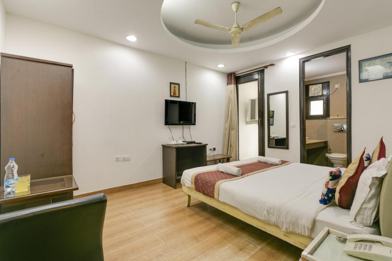 Hermitage By The Cosy Hotels Near Lotus Temple New Delhi Bagian luar foto