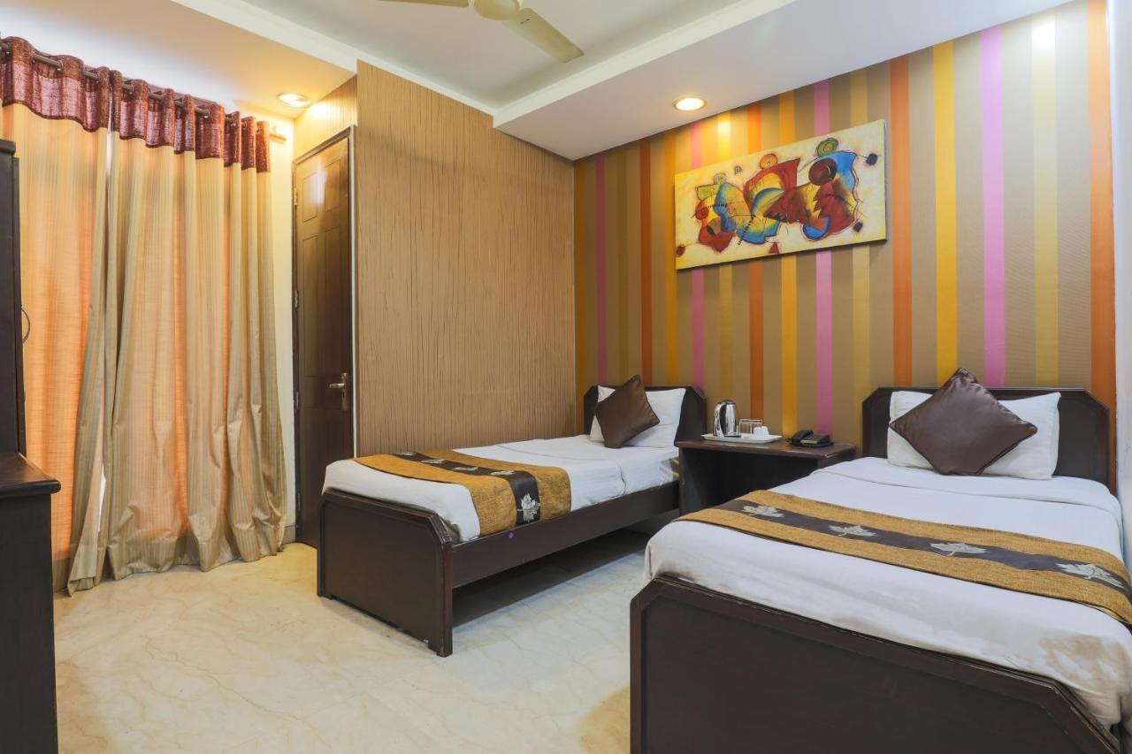 Hermitage By The Cosy Hotels Near Lotus Temple New Delhi Bagian luar foto